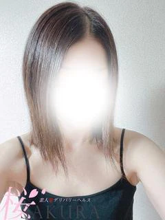 里瀬(りせ)至高の美女妻