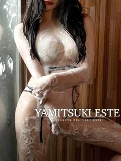 藤代 ひな