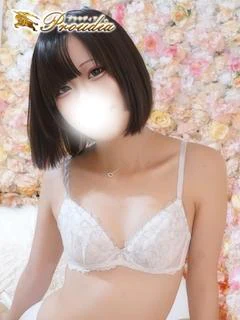るあ