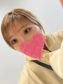 つむぎ【小柄な天使】【癒し系】