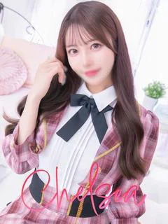 アヤナ