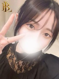 みい