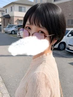 神谷 えな