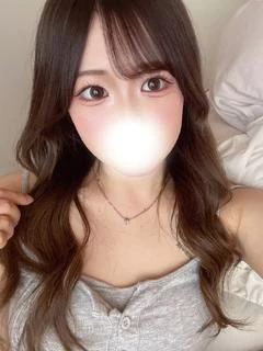 もえな