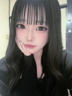 さわ【ロリ巨乳に目が離せない】