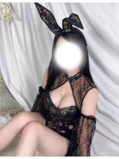 若月 れな
