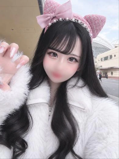 ひすい【透明感あふれる美女】 プロフィール画像