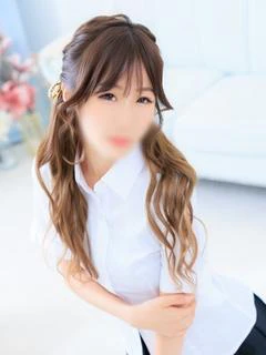月城 れな
